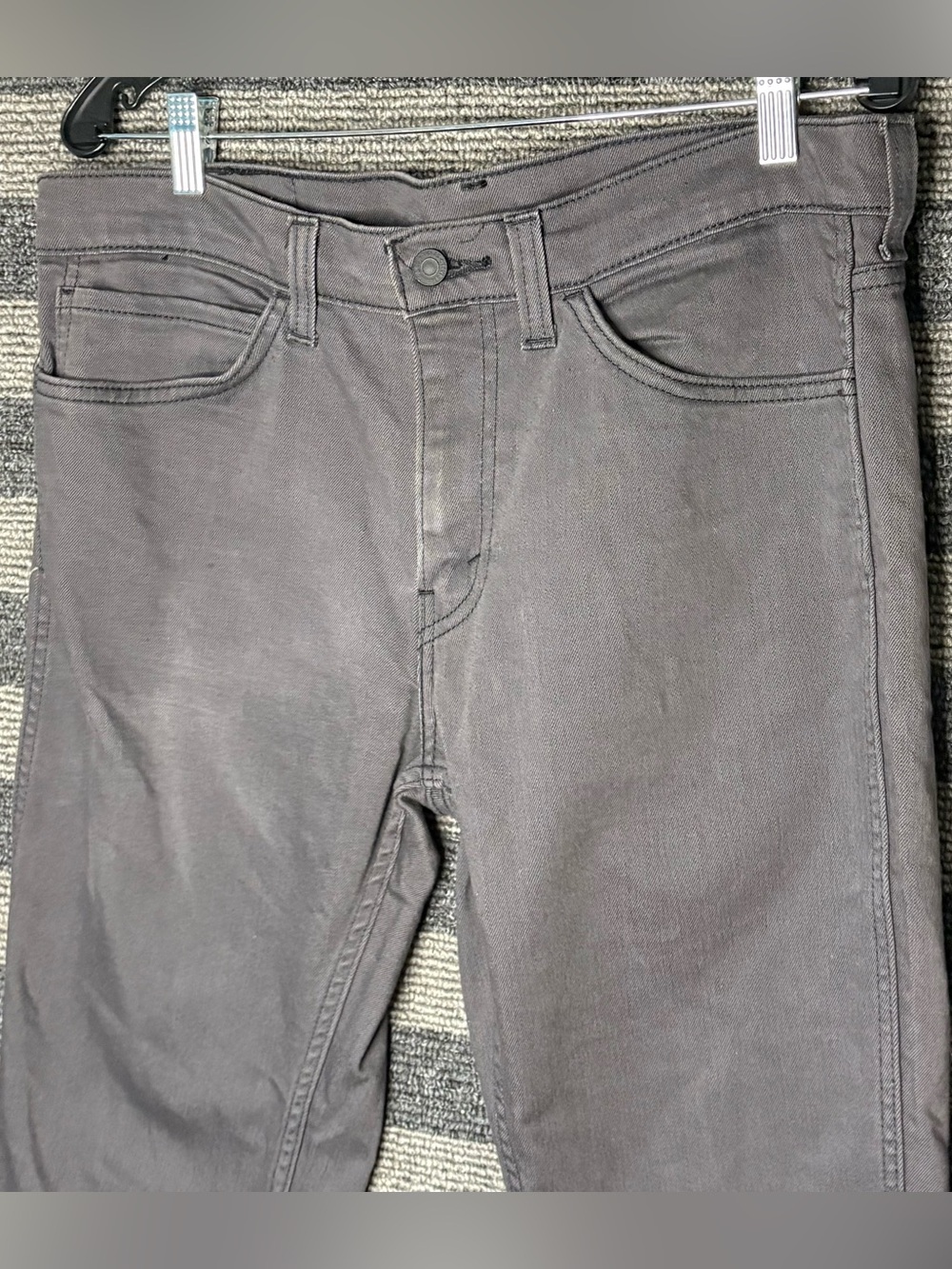 Levi's 511 Grey Slim Fit Men’s Jeans 36x30 EUC - Picture 3 of 9